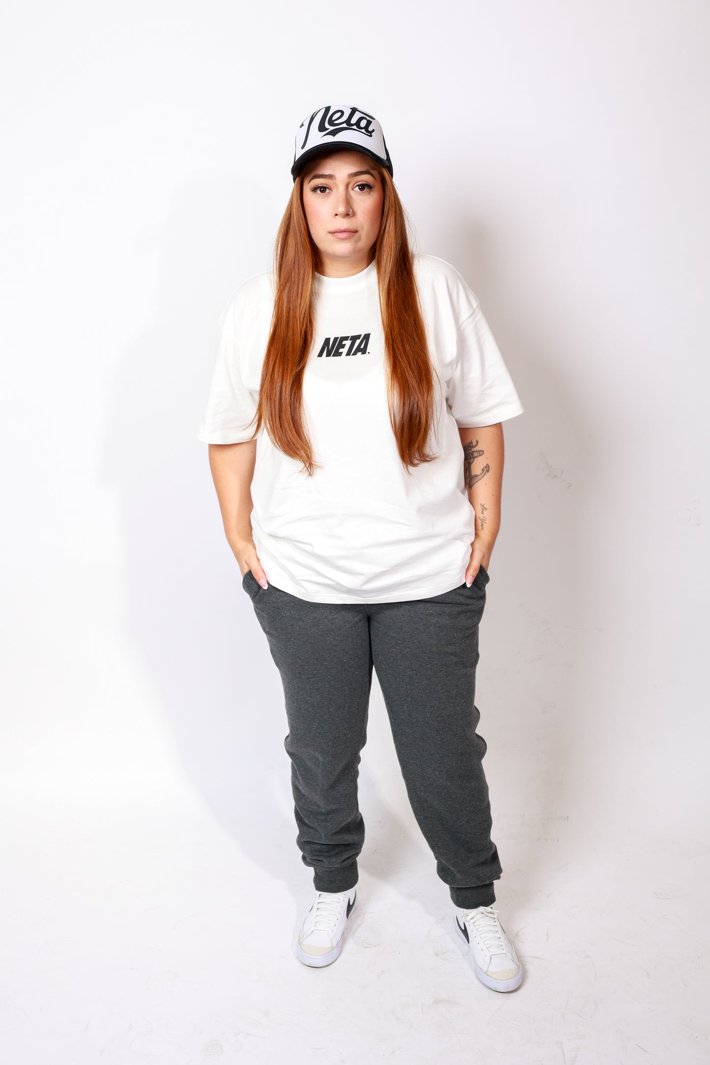 NETA crema short sleeve box tee